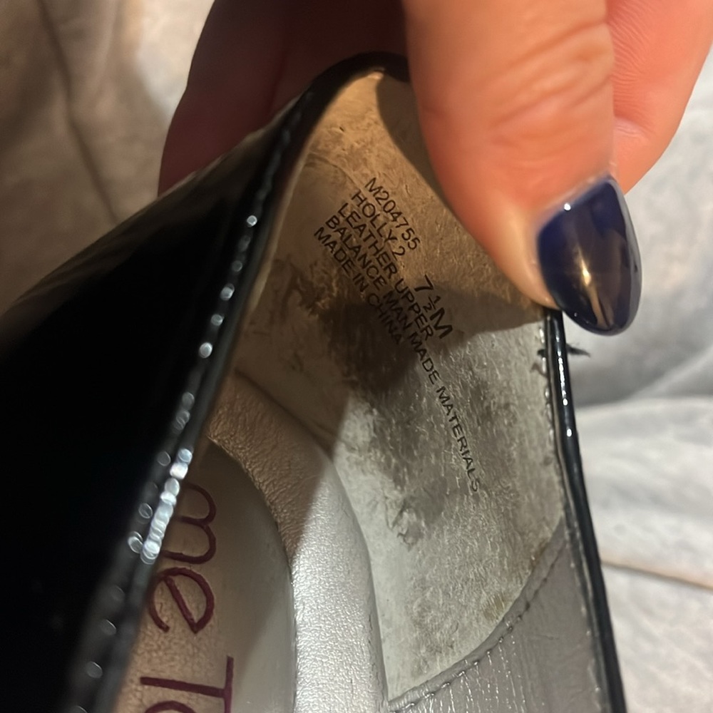 Black 3 inch Heels - Picture 3 of 3